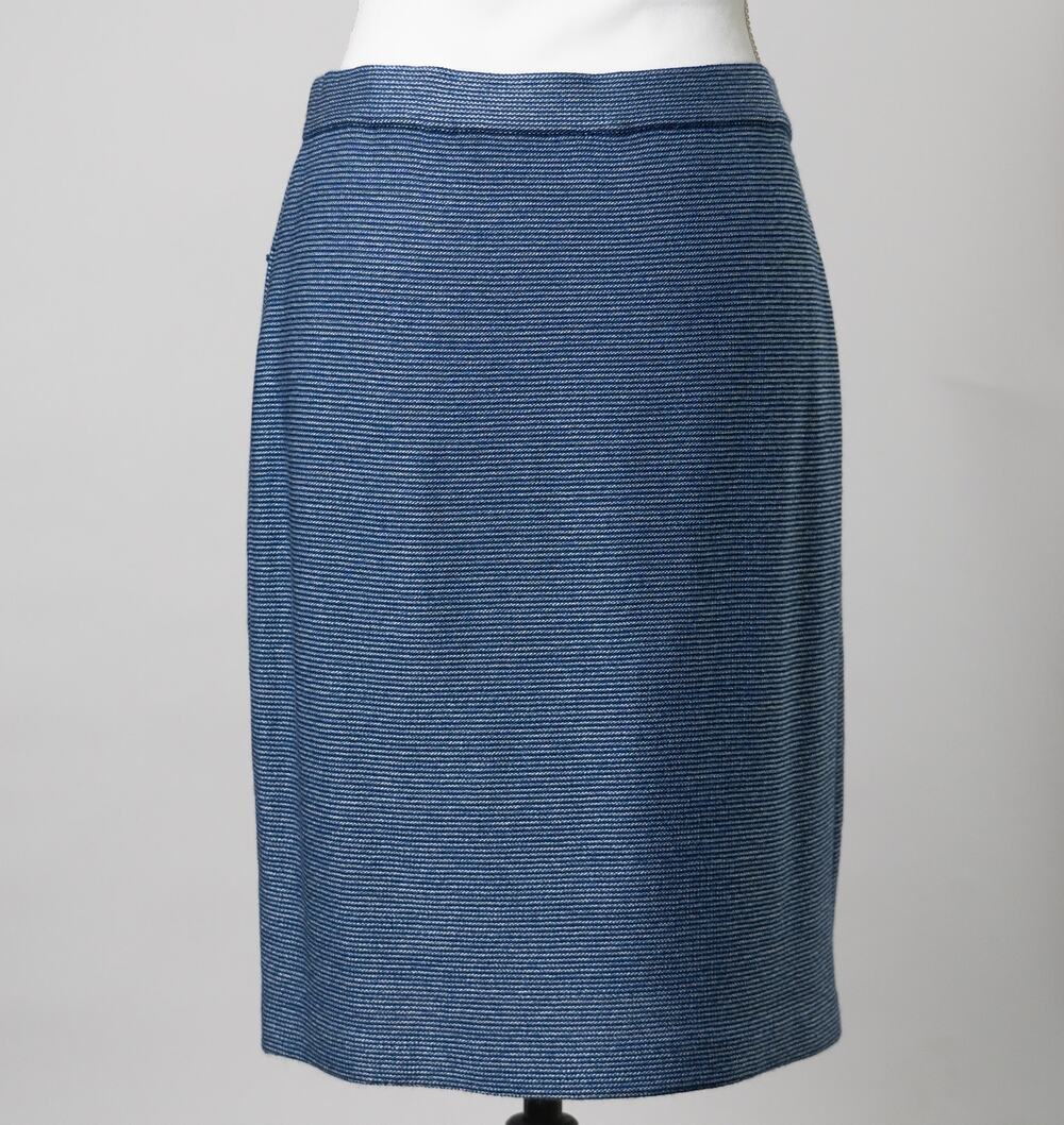 St. John Collection by Marie Gray Blue Skirt Size 8